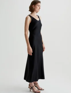 Khai Dress