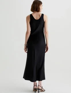 Khai Dress