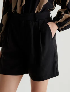 Sora Short